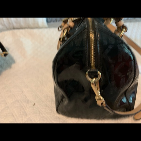 All five purses MK , Dooney & Bourke - Picture 3 of 16